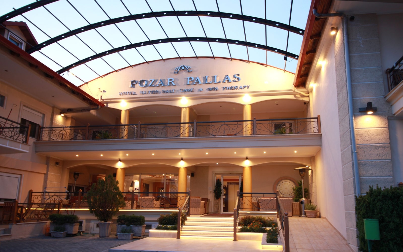 Pozar Pallas Hotel